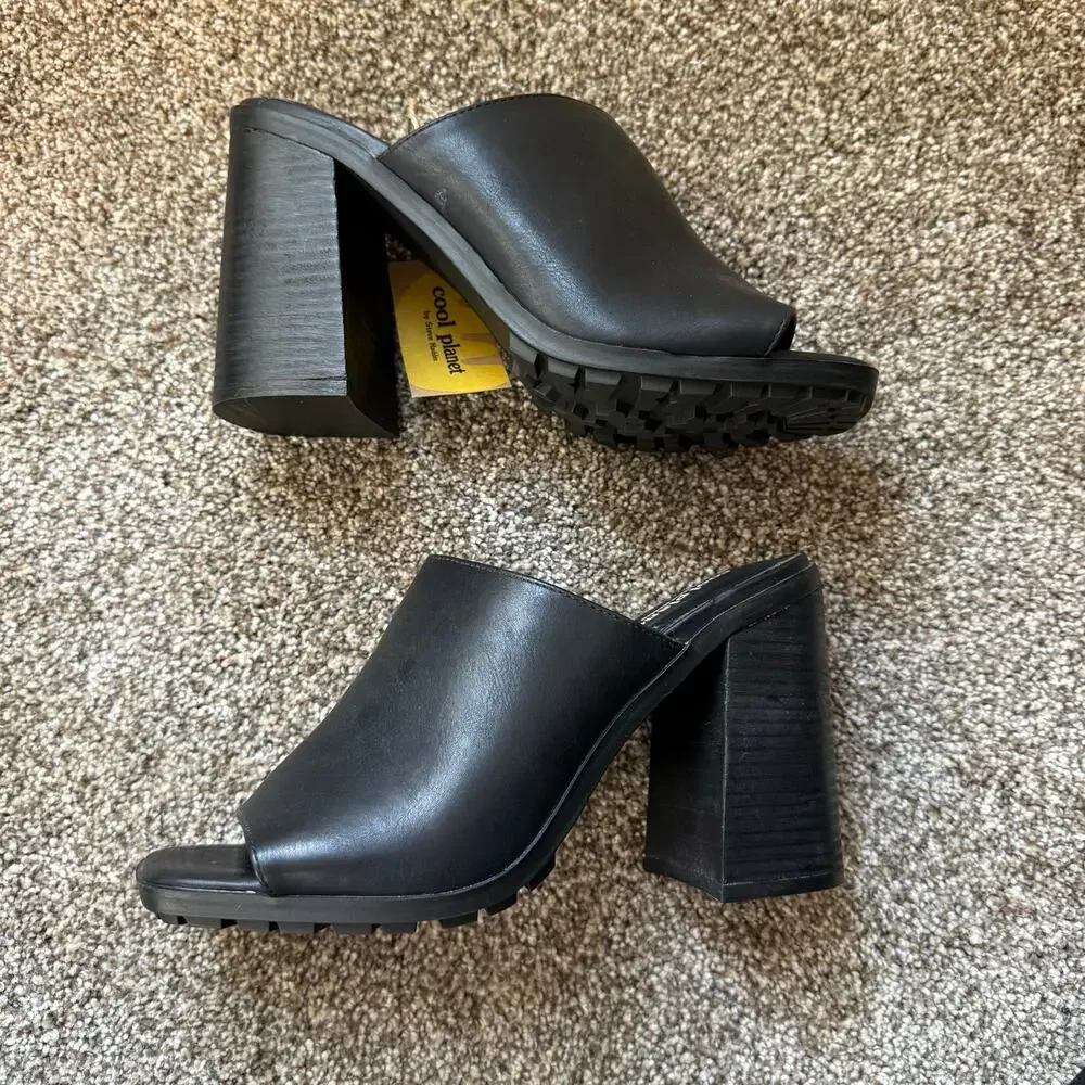 NWT Cool‎ Planet By Steve Madden Trendy Chunky Slip On High Heel Grunge Preppy
